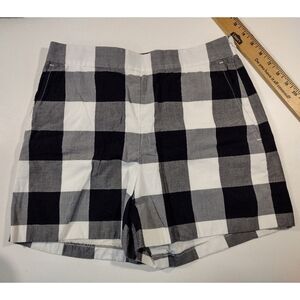 Ann Taylor buffalo check plaid shorts with side zip